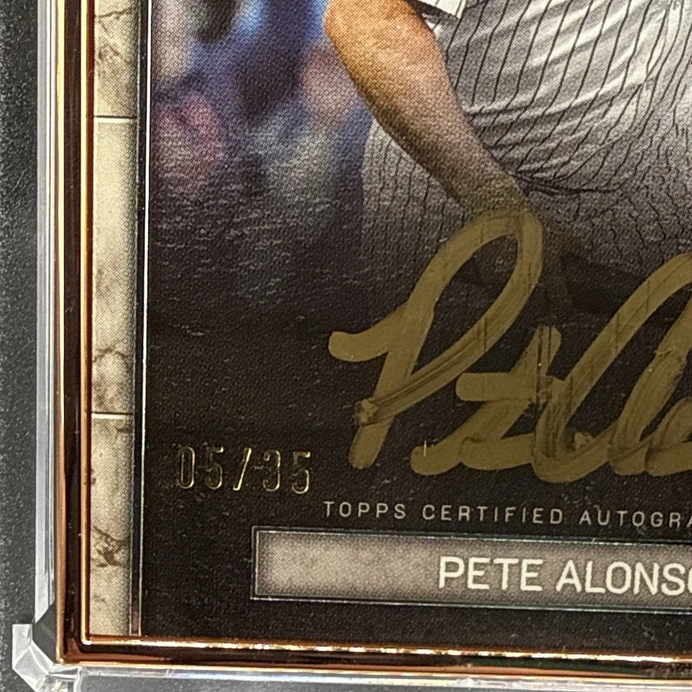 2025 Topps Certified Autograph Pete Alonso Museum Framed Autograph Card 30/35